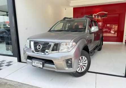 2012 Nissan Navara 2.5 SV Calibre LE รถกระบะ 