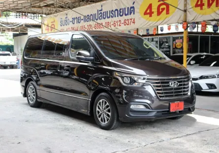 ขายรถ Hyundai H-1 2.5 Deluxe ปี2019 รถตู้/VAN 