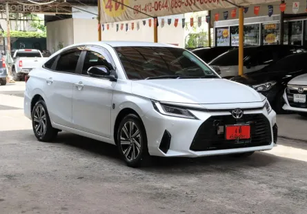 ขายรถ Toyota Yaris Ativ 1.2 Premium Luxury ปี2023 รถเก๋ง 4 ประตู 