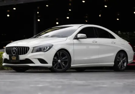 2016 Mercedes-Benz CLA200 1.6 Urban รถเก๋ง 4 ประตู ไมล์แท้ รถบ้าน 