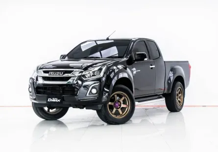 3A471  ISUZU D-MAX 1.9 L HI-LANDER SPACECAB MT 2017