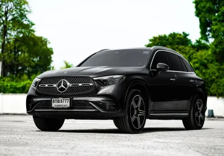 Benz GLC350e 4Matic AMG Dynamic ปี 2023 เลขไมล์นางฟ้า 14,000 กม. รถมือเดียวป้ายแดง