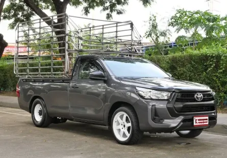 Toyota Revo 2.8  SINGLE Entry 2022 กระบะคอกเพลาลอย ล้อแม็ก กระทะผ่าทำช่วงล่างมาแล้ว พร้อมใช้งาน