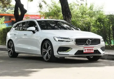 Volvo V60 2.0 Recharge T8 Inscription 4WD 2021 รถบ้านมือเดียวใช้งานน้อยเช็คศูนย์ทุกระยะ 