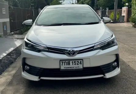 2018 Toyota COROLLA 1.8 ESPORT รถเก๋ง 4 ประตู 