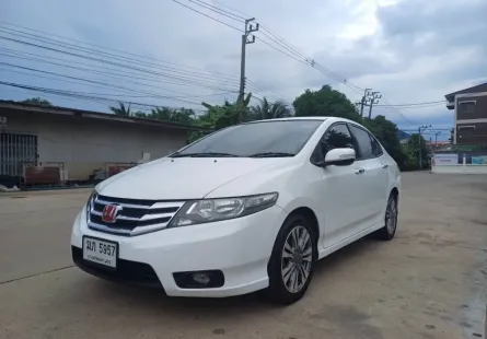 2012 Honda CITY 1.5 i-VTEC รถเก๋ง 4 ประตู 