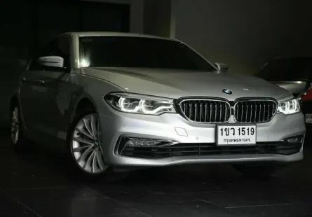 2018 BMW 530e 2.0 Luxury รถเก๋ง 4 ประตู ออกรถง่าย รถศูนย์ ไมล์น้อย 