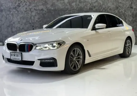 2019 BMW 520d 2.0 M Sport รถเก๋ง 4 ประตู รถบ้านมือเดียว ไมล์แท้ ประวัติดี 