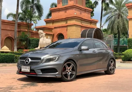 2015 Mercedes-Benz A250 2.0 Sport รถเก๋ง 5 ประตู ดาวน์ 0% รถบ้านมือเดียวไมล์น้อย 