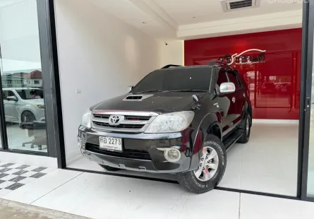 2005 Toyota Fortuner 3.0 V SUV 