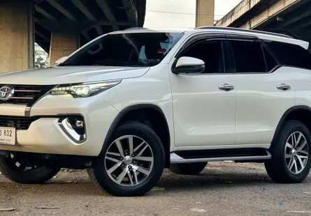 ขาย รถมือสอง 2019 Toyota Fortuner 2.4 V SUV 