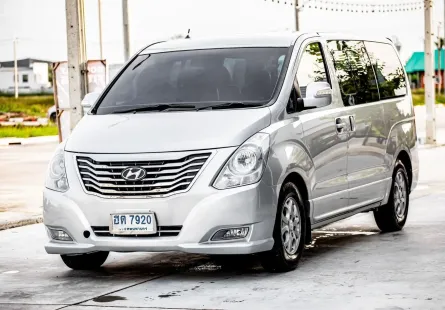 2009 Hyundai H-1 2.5 Deluxe รถตู้/VAN