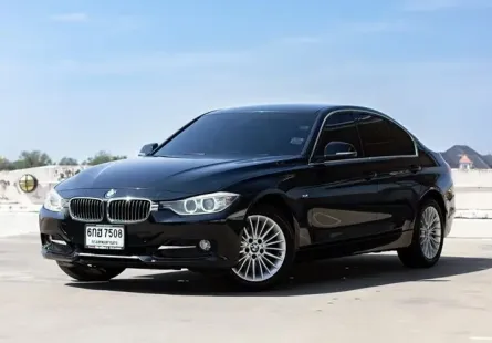  BMW 320D 2.0 Luxury ดีเซล ปี 2012 auto ไมล์ 150,000 กม. รถสวย พร้อมใช้ 