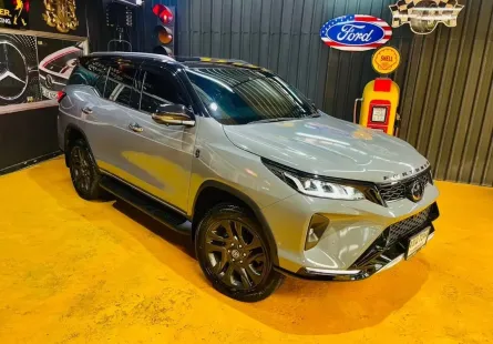 2023 Toyota Fortuner 2.8 Legender 4WD SUV Top สุด ออกรถง่าย มือเดียวป้ายแดง 