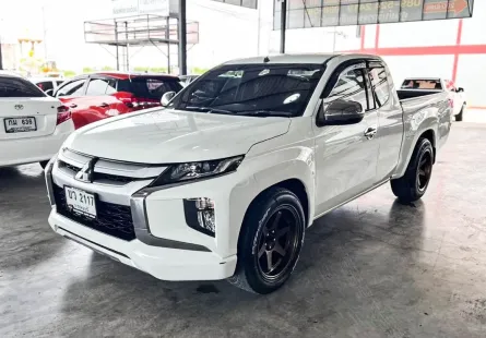 Mitsubishi Triton All New Mega Cab 2.5 GLX ผ่อนเริ่มต้น 5,*** บาท