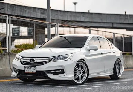 ขาย รถมือสอง 2016 Honda ACCORD 2.0 รถเก๋ง 4 ประตู 