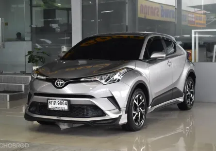 2019 Toyota C-HR 1.8entry SUV ออกรถง่ายฟรึดาวน์