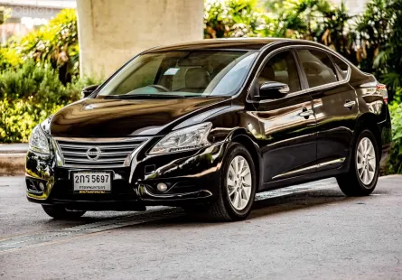 2013 Nissan Sylphy 1.8 V รถเก๋ง 4 ประตู 