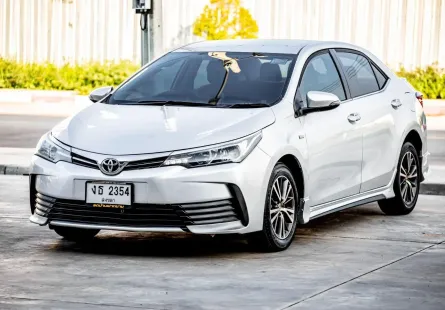 2017 Toyota COROLLA 1.8 รถเก๋ง 4 ประตู 