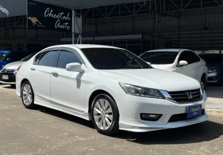 2014 Honda ACCORD 2.0 รถออกศูนย์ป้ายแดงมือเดียว ไมล์น้อย 96,000 km