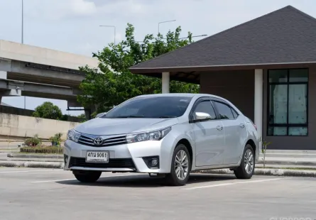 2015 Toyota COROLLA 1.8G รถเก๋ง 4 ประตู 