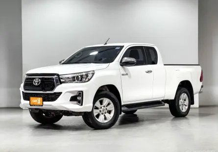 TOYOTA HILUX REVO 2.4 E PLUS 4WD ปี 2019 ผ่อนเริ่มต้น 9,***