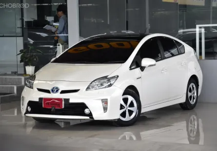 Toyota Prius 1.8 Hybrid TOP OPTION ปี2013 ไมล์แท้แน่นอน 6x,xxxโล เข้าศูนย์ตลอด รถบ้านมือเดียว สวยมาก