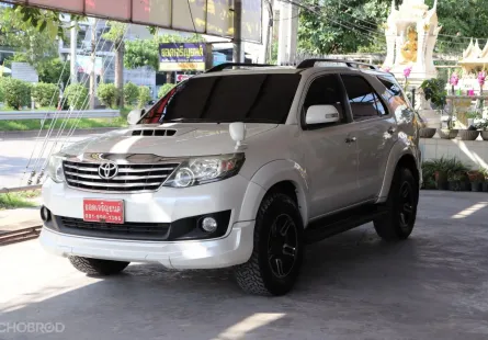 2012 Toyota Fortuner 3.0 V SUV ผ่อนเริ่มต้น10,000.-/84งวด