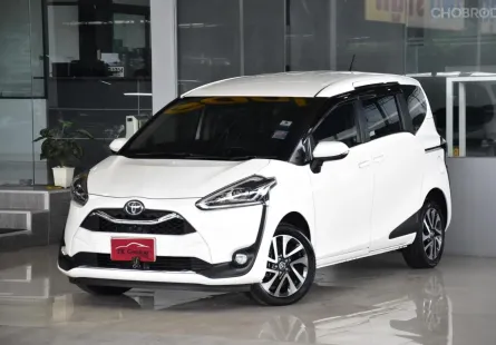 Toyota Sienta 1.5 V ปี 2020 สวยสภาพป้ายแดง ไมล์3*,***โลเข้าศูนย์ตลอด รถบ้านมือเดียว ออกรถ0บาท