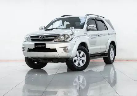 2A618 Toyota Fortuner 3.0 V SUV 2005