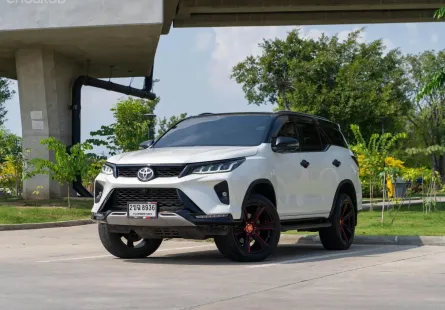 2021 Toyota Fortuner 2.4 Legender SUV 