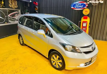 2010 Honda Freed 1.5 E MPV ฟรีดาวน์ รถบ้านมือเดียว ไมล์แท้ 