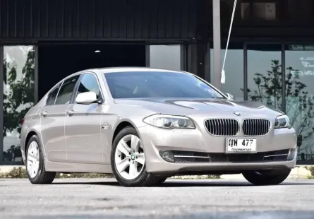 2011 BMW 523i 2.5 รถเก๋ง 4 ประตู รถบ้านมือเดียว ไมล์น้อย 