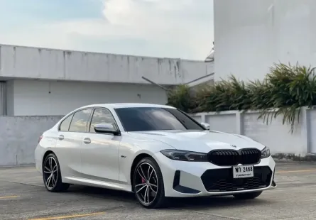 2023 BMW 330e 2.0 M Sport รถเก๋ง 4 ประตู รถบ้านมือเดียว ไมล์น้อย 