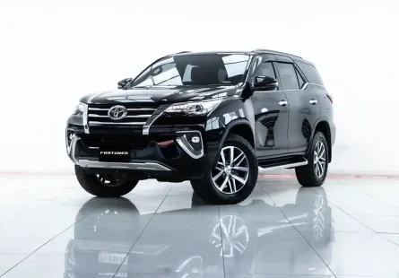 2A616 Toyota Fortuner 2.4 V SUV 2018