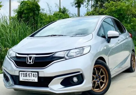 2021 Honda JAZZ 1.5 i-VTEC RS รถเก๋ง 5 ประตู 