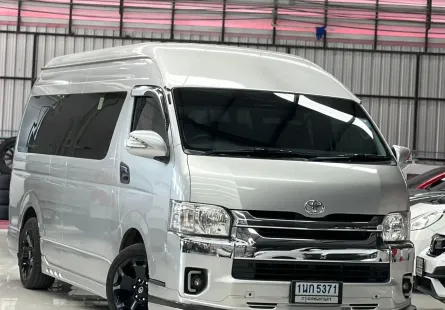 2018 Toyota COMMUTER 3.0 D4D รถตู้/VAN เกียร์ออโต้