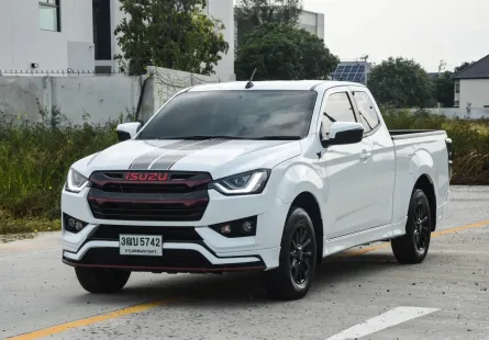 ขายรถ Isuzu D-Max 1.9 X-series Speed L เกียร์ MT ปี 2022 สีขาว