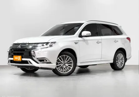 MITSUBISHI OUTLANDER PHEV GT-PREMIUM ปี 2021 ผ่อนเริ่มต้น 14,*** ส่งรถฟรีทั่วประเทศ