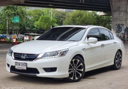 2015 Honda ACCORD 2.0 Hybrid tech sunroof รถเก๋ง 4 ประตู ออกรถฟรี