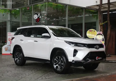 ขายรถ TOYOTA FORTUNER LEADER 2.4 G AUTO 2024