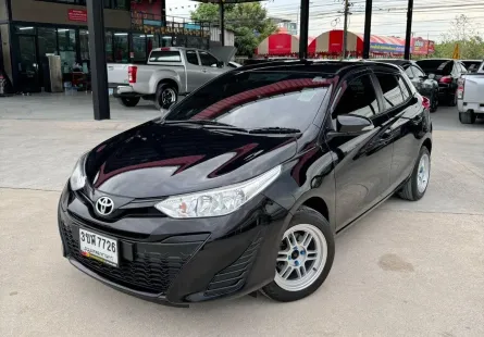 2019 Toyota YARIS 1.2 E รถเก๋ง 5 ประตู 