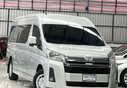 2020 Toyota COMMUTER 2.8 รถตู้/VAN เกียร์ออโต้