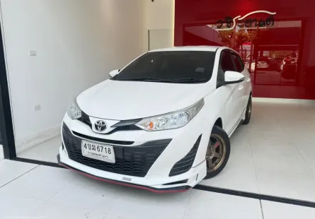 2019 Toyota YARIS 1.2 E รถเก๋ง 5 ประตู 