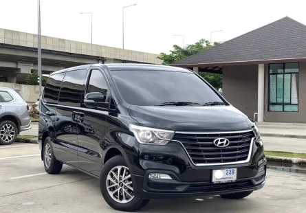 2021 Hyundai H-1 2.5 Touring รถตู้/VAN รถบ้านแท้ ไมล์น้อย มือเดียว เจ้าของขายเอง 