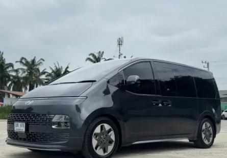 ซื้อขายรถมือสอง 2022 Hyundai Staria 2.2 Sel 