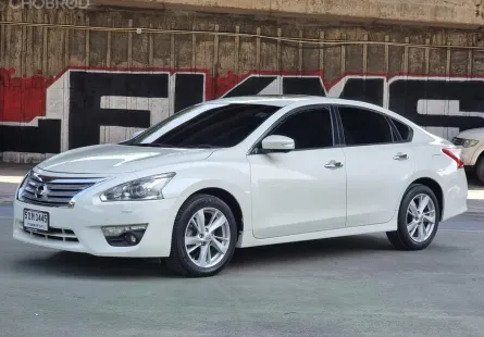 2014 Nissan TEANA 2.5 XV รถเก๋ง 4 ประตู sunroof + Navi 