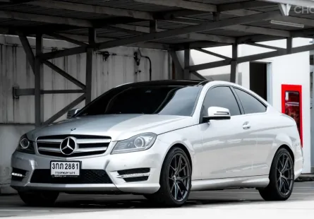 2014 Mercedes-Benz C180 1.6 AMG รถเก๋ง 4 ประตู ฟรีดาวน์