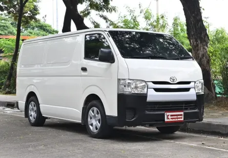 Toyota Hiace 3.0 D4D 2019 รถตู้เตี้ยบรรทุกเจ้าของขับเองใช้งานน้อยไมล์เพียง 8 หมื่นกว่าโล