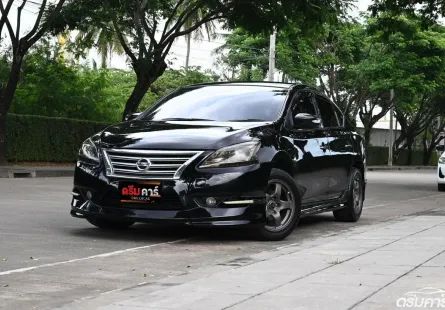 Nissan Sylphy 1.8 V 2014 รถบ้านมือเดียวใช้งานน้อยเช็คศูนย์ตลอด ตัวท๊อปสุด